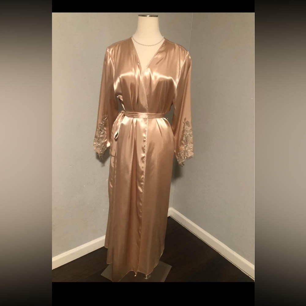 Flora Nikrooz Satin Robe in‎ Gold with Lace Sleeves